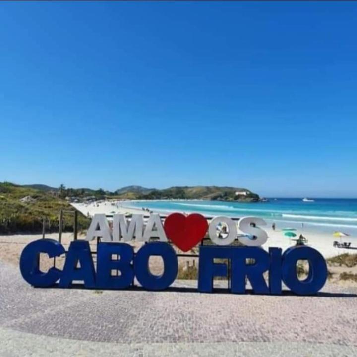 A 50M Da Praia Do Forte Em カボ・フリオ エクステリア 写真